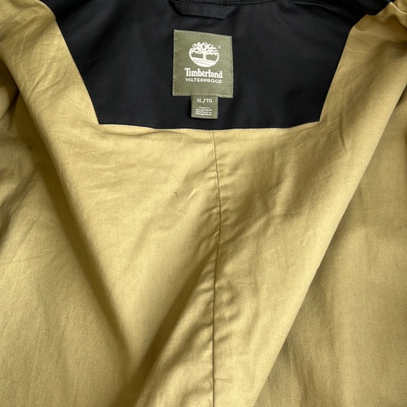 Timberland raincoat cotton thickly lined waterproof vented underarms venting - Picture 5 of 16